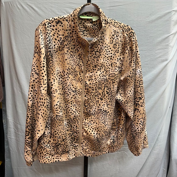 Allyson Whitmore Jackets & Blazers - Allyson Whitmore Golf Jacket XL Leopard Print‎ Full Zip Lightweight